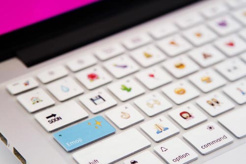 emoji-keyboard-cover-OӋ-03.jpg