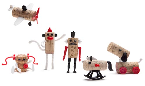 whimsical-toys-corkers-reddish-monkey-business-O(sh)Ӌ-01.jpg